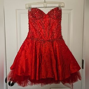 Mary Queen Couture Red Strapless Fit And Flare Lined Sequined Dress Size 6